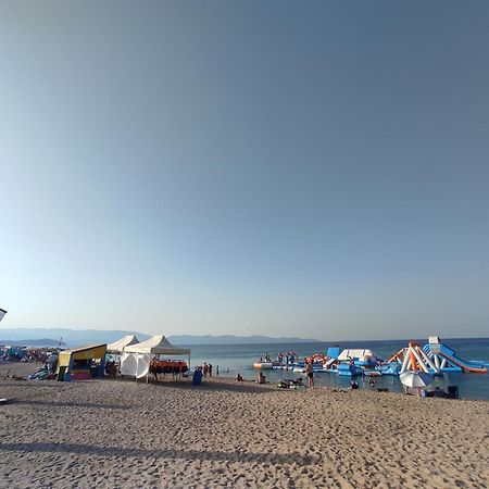 Ocean Blue Suites Иериссос Экстерьер фото